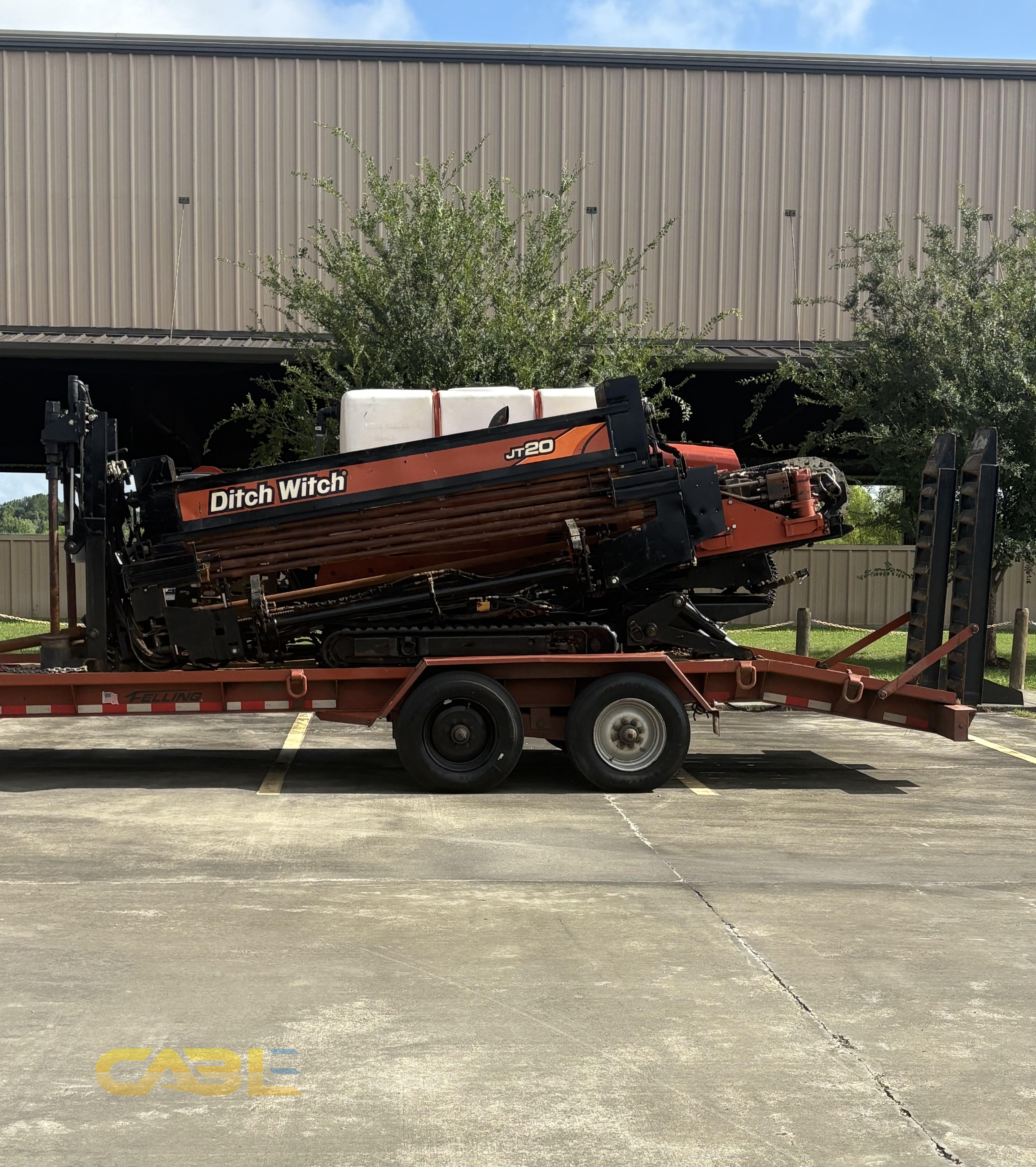 2018 Ford F-750 4x2 / Versalift VTP-40-NE - Image 3